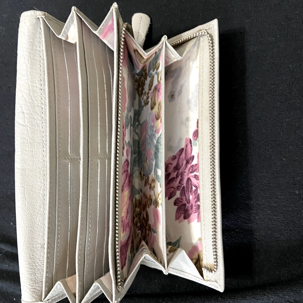 Mou Meraki soft grey leather wallet with floral lining , like new condition